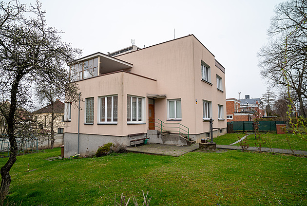Court: Zlín acted properly concerning villa of incapacitated brothers