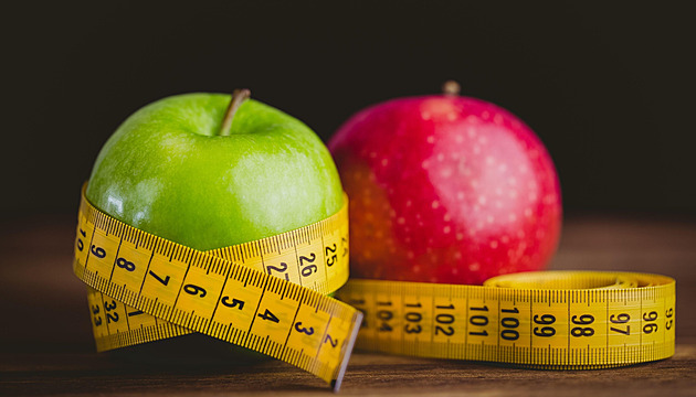 Kdo pije chytře, lépe rozpustí tukové polštářky. Nastartuje turbo hubnutí