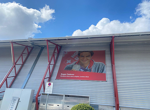 Chceš ulici ve Švýcarsku? Napřed zemři. I Federer si musel na svou příležitost počkat