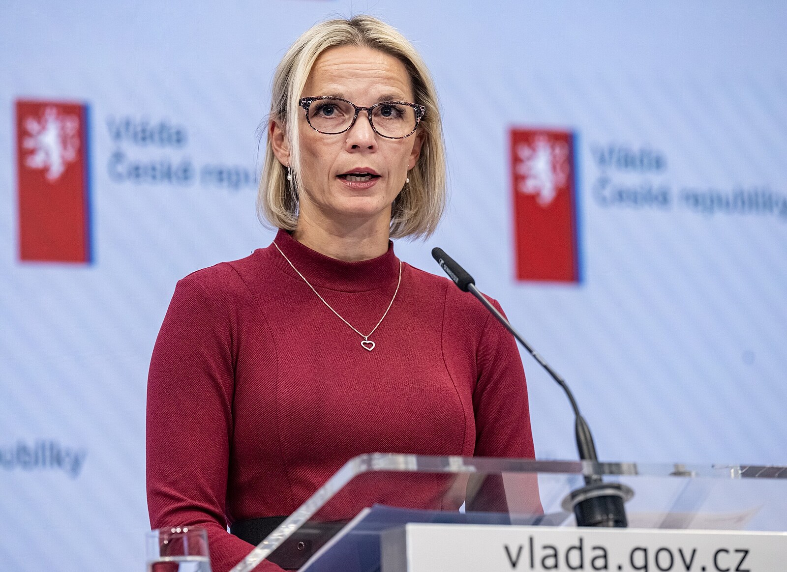 Mrázová odmítla výzvy opozice k rezignaci. Žádné předpisy jsem neporušila, tvrdí