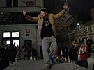 Neznámý mu� v euforii po �eském postupu na MS ve fotbale.