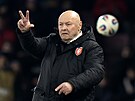 Kou� �eských fotbalist� Miroslav Koubek v akci p�i utkání s Dánskem.