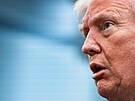 Americký prezident Donald Trump hovo�í s noviná�i v tiskovém sále Jamese...