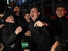 �e�i slaví postup fotbalist� na MS.