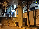 Policisté vy�et�ují výbuch dvou bankomat� u OC Opatovská na Praze 4. (4. dubna...