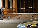 Policisté vy�et�ují výbuch dvou bankomat� u OC Opatovská na Praze 4. (4. dubna...
