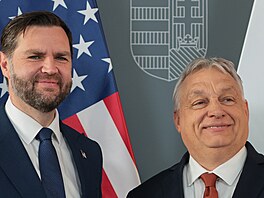 Ma�arský premiér Viktor Orbán se v Budape�ti v setkává s viceprezidentem USA J....