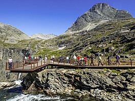 Trollstigen je sou�ástí slavné turistické trasy Geiranger�Trollstigen. Oblast...