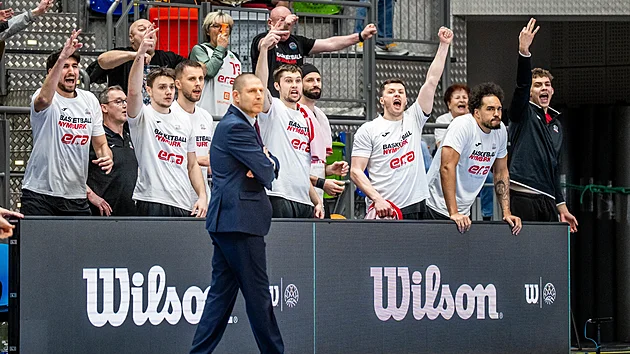 Basketbol: Antrenör Oren Amiel, mağlubiyete rağmen takımıyla gurur duyuyordu