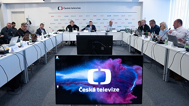 Mimo��dn� jedn�n� Rady �esk� televize ohledn� pl�novan�ch �prav v syst�mu placen� televizn�ho poplatku. (8. dubna 2026)