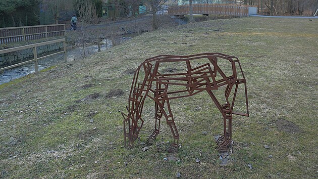 Lid� si odhlasovali, �e ve m�st� cht�j� ponechat sochu kon� s n�zvem Klid.