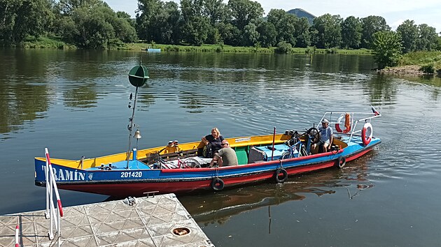 K lovosick�mu p��vozu a� do roku 2025 neodmysliteln� pat�ila lo� Tram�n.