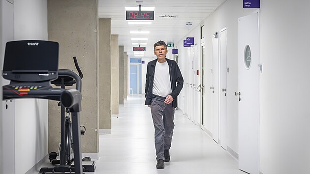 Projekt financovala spole�nost Jablotron mecen�e Dalibora D�dka (na sn�mku).