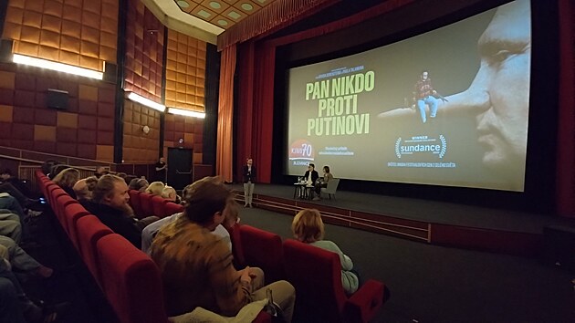 Prom�t�n� sn�mku Pan Nikdo proti Putinovi v jilemnick�m Kin� 70. (4. dubna 2026)