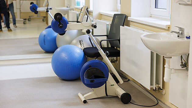 Z�zem� odd�len� N�sledn� intenzivn� neurorehabilitace v SurGal Clinic v Brn�.