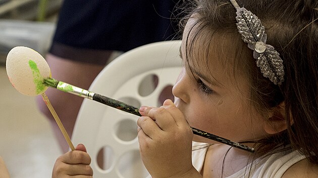 Velikono�n� tvo�en� ve St�edisku voln�ho �asu Lu��nky