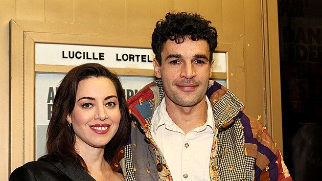 Aubrey Plaza a Chris Abbott (2023)