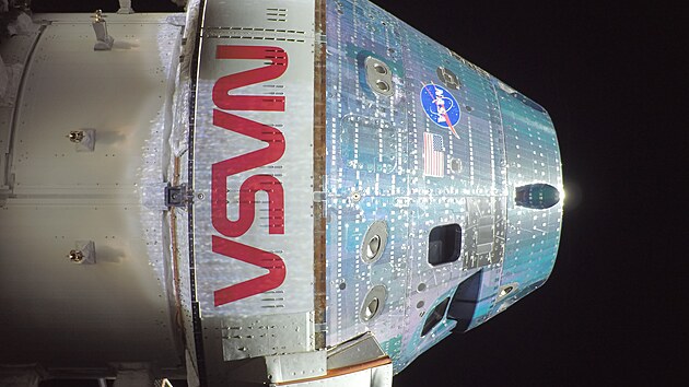 Z�b�ry z mise Artemis II p�i cest� k M�s�ci 4. 4. 2026