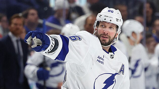 Nikita Ku�erov z Tampa Bay Lightning slaví sv�j gól.