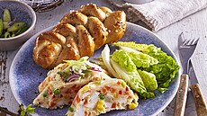 Vaje�ná tla�enka s housti�kami