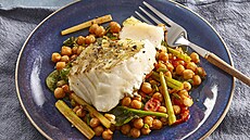 Pe�ená treska s cizrnou a �apíkatým celerem