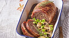 Sekaná pe�ená ve slanin�