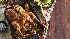 Kachna s cuketovým zelím a zeleninovými placi�kami