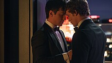 Ze seriálu Spalující rivalita