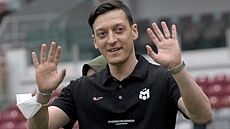 N�mecký fotbalista Mesut Özil