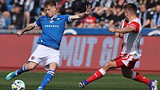 Slavia chce proti Baníku potvrdit roli favorita.