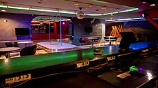 Hala 18 v Hole�ovické tr�nici, kde sídlil ShowPark, projde zásadní prom�nou za...