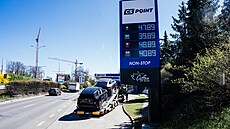Ceny pohonných hmot na �erpací stanici CS POINT v Praze. (7.dubna 2026)
