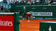 Daniil Medved�v zu�í ve druhém kole Masters v Monte Carlu.