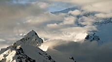 Mount Everest v Nepálu (19. prosince 2025)