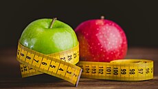 Nepodce�ujte jablka. Pro na�e t�la umí d�lat tém�� zázraky.