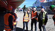 Stavba Mezi�í�ské náplavky b�í podle plánu. Projekt �e�í také podobu nové...