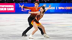 Japonský pár Juni Nagaoková a Sumitada Morigu�i b�hem Mistrovství sv�ta v...