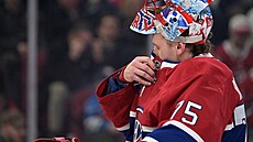 Jakub Dobe� v brán� Montreal Canadiens