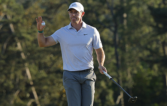 Severoirský golfista Rory McIlroy ve druhém kole Masters.