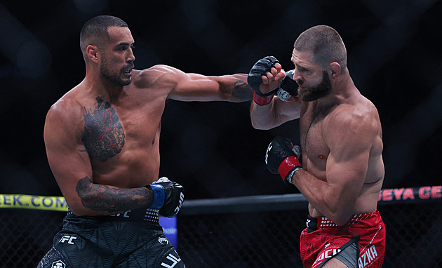 Hořké KO. Procházka druhý titul v UFC nezískal. S Ulbergem prohrál v 1. kole