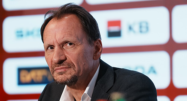 Moták k nároďáku sedí, umí hrát i útočně, líčí Jandač. Rulík? Dělal si nesmyslné alibi