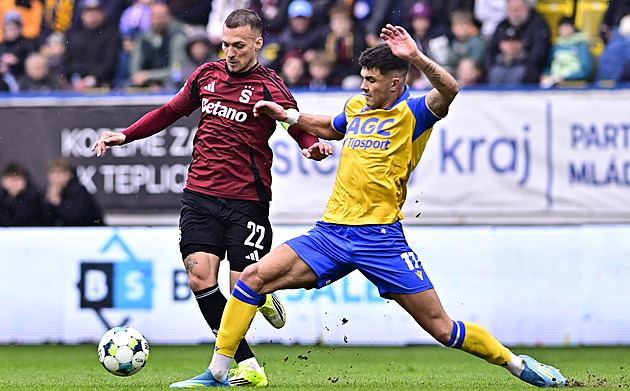 ONLINE: Teplice - Sparta 0:0, z dálky pálil Mercado, nikdo však nedoráží ONLINE: Teplice - Sparta 0:0, z dálky pálil Mercado, nikdo však nedoráží