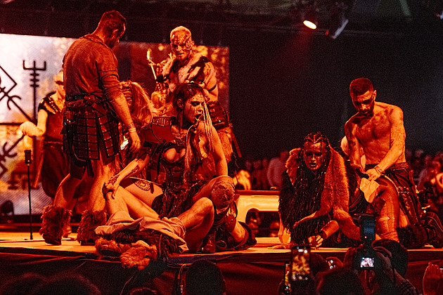 OBRAZEM: Hravý sex, drsnější, explicitní. Veletrh nabídl erotiku bez studu