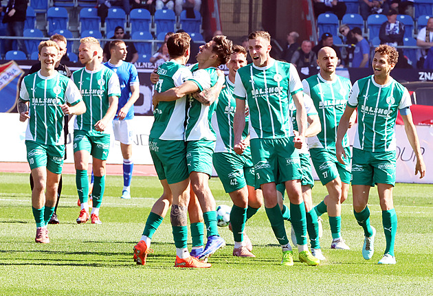Baník - Bohemians 0:2, čtvrtá porážka v řadě, domácí Jurečka nedal penaltu