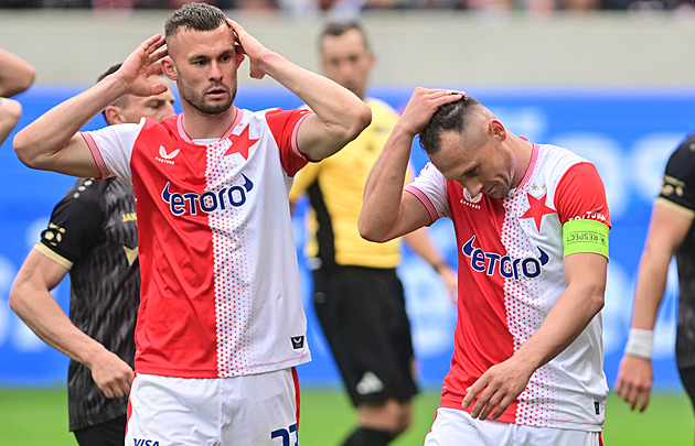 Samé hlouposti. Soupeři jsme to darovali, litoval Trpišovský po první prohře v lize