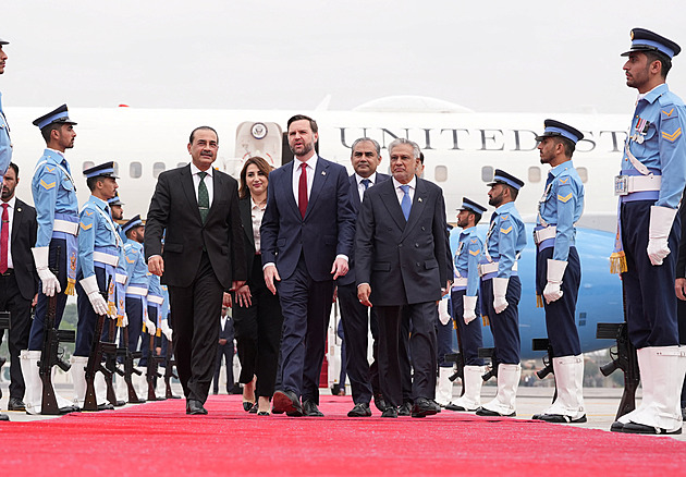 Vance přiletěl, mluví se o uvolnění aktiv. Írán jedná v Pákistánu s USA o míru