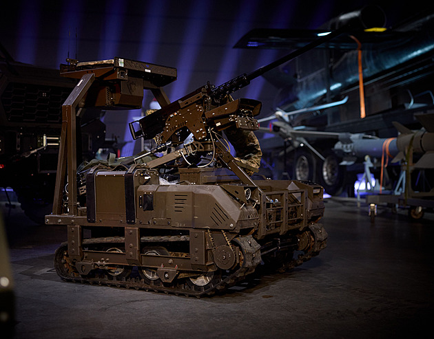 Budoucnost je tady. Poprvé jsme dobyli ruské pozice jen s roboty, hlásí Zelenskyj