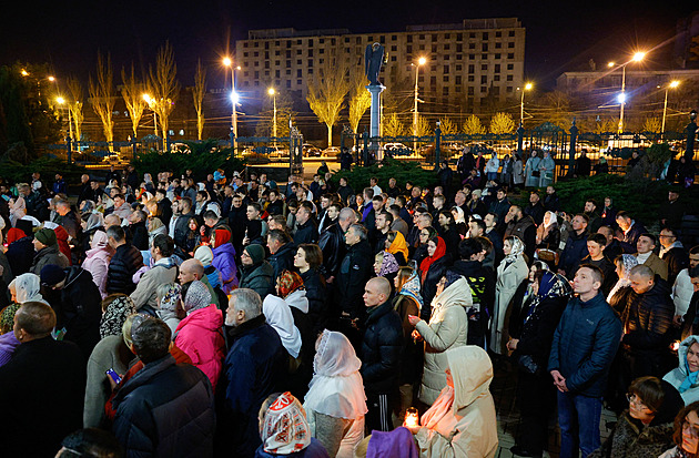 Rusové během příměří omylem zabili vlastní lidi, tvrdí Ukrajinci. Ukázali i video