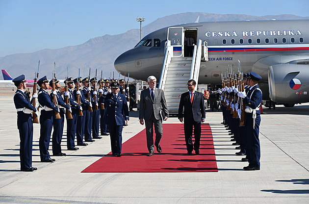 Pavel se v Chile setkal s českými krajany. Žádali ho o změnu zákona o občanství