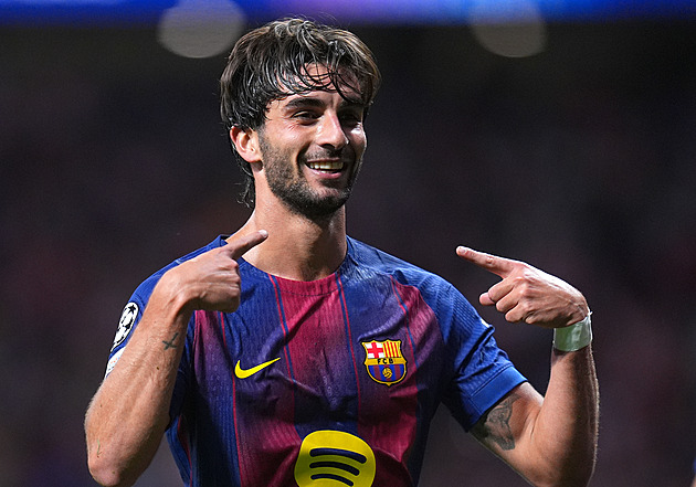 Viděli jste, jak hrají? Simeone obdivně o Barceloně i dojetí z třetího semifinále